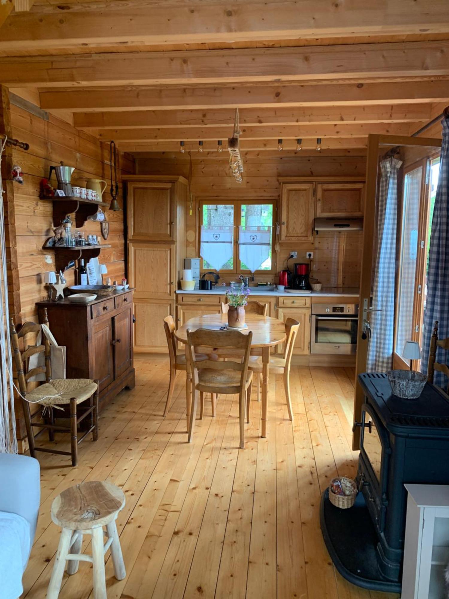 Chalet Du Bois Joli Saint-Laurent-en-Grandvaux Екстериор снимка